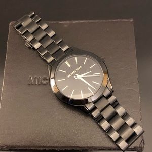 Michael Kors Slim runway stainless watch